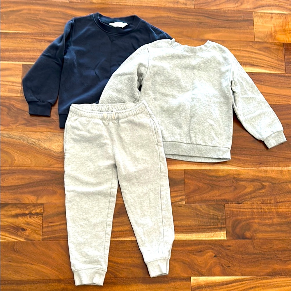 Kids sweats size 5/6